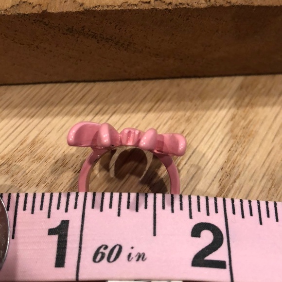 ModCloth Enamel Spider Ring - Picture 4 of 5